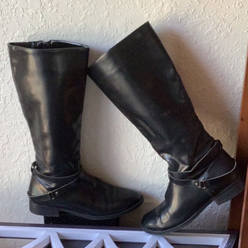 Chaps Woman’s Riding Boots
